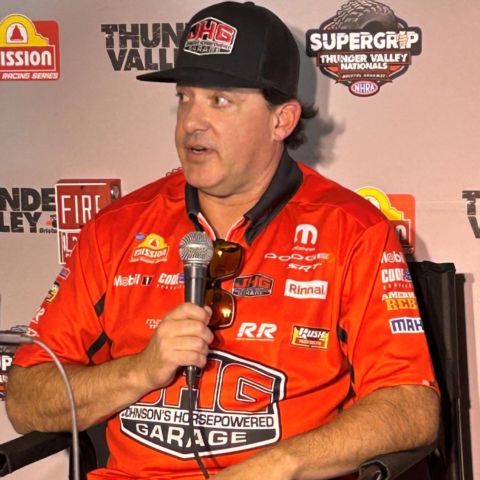 Motorsports icon Tony Stewart had a tough first visit to Thunder Valley; he qualified eighth and lost in the opening round.